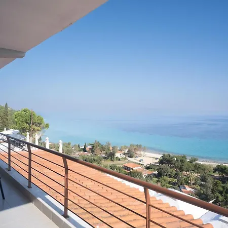 Brezza Marina House *