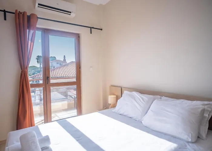 Brezza Marina House *