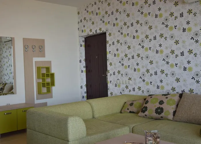 아파트 Brezza Marina House